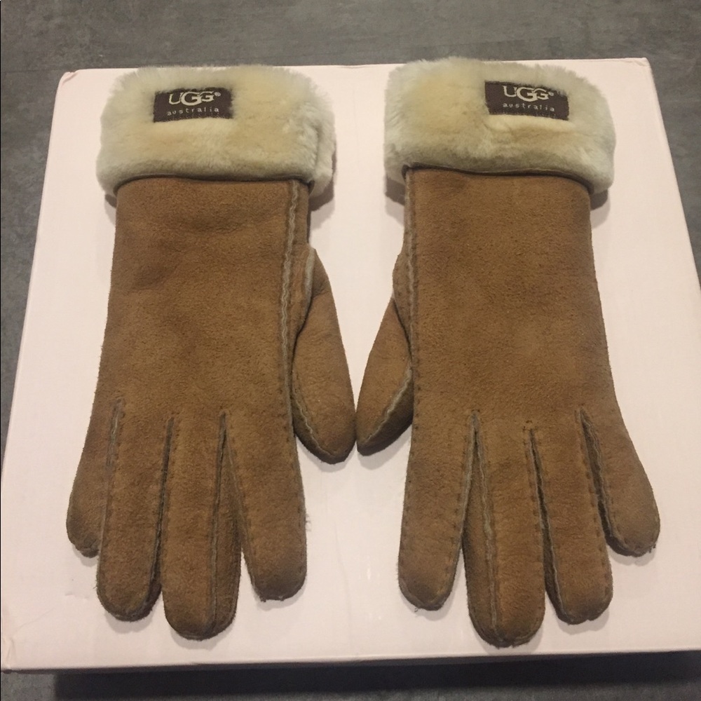 UGG Shearling Sheepskin Leather Gloves